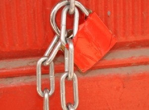 إغلاق مطعم "بوبايز" فرع مادبا ومطعم في ماركا وعدداً من محلات الألبان في الرمثا