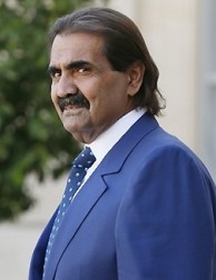 ما سر القصيدة التي هزت عرش أمير قطر ليحكم كاتبها بـ 15 سنة سجن