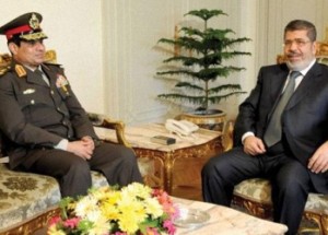 الجيش المصري يحذر ... ويلمح بانقلاب عسكري لمنع انهيار الدولة