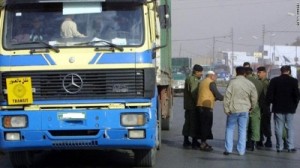 كتاب يزيد الجدل حول تصدير عمان الوقود لدمشق