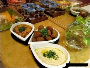 انجازات النسور .. المطاعم الشعبية ترفع اسعارها