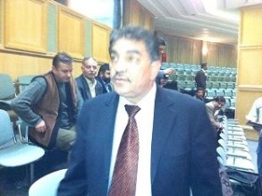 10 نواب يقدمون استقالاتهم