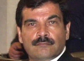 معلومات ستحدث زلزالاً في لبنان : أرشيف آصف شوكت معروض في المزاد