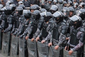 توتر في معان واغلاق للمؤسسات الرسمية والدرك يطوق المدينة