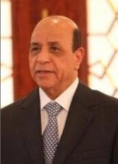 خليفات يؤكد عدم سحب او منح جنسيات او ارقام وطنية