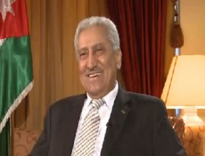 وزير الثقافة والشباب طبيب الابر الصينية .. ما ضر لو كان طبيبا بيطريا ؟؟