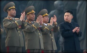 زعيم كوريا الشمالية يأمر الجيش بزيادة المدفعية