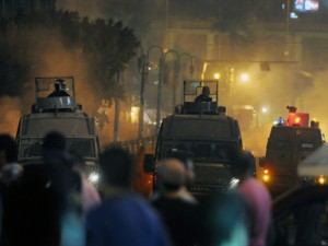 مصر : وقيعة بين الاخوان والجيش والقضاء وشيخ الأزهر