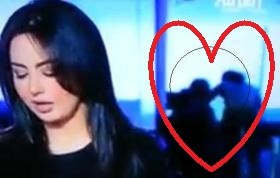 بالفيديو أخبار العربية بنكهة «القـُـبل»