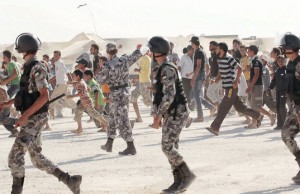 دعوات لطرد اللاجئين السوريين حماية للامن الوطني