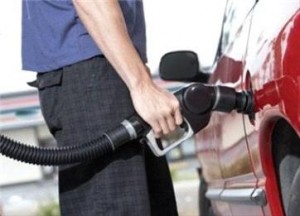 تخفيض أسعار المحروقات الليلة