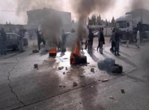 شغب في "حسينية معان" ومجهولون يغلقون "الصحراوي" .. واصابة رجل أمن