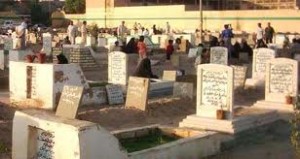 مادبا.. مجهولون يحرقون المقبرة الاسلامية وينتهكون حرمتها بتناول الخمور