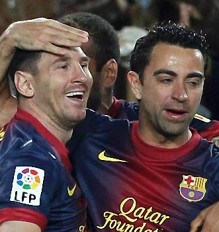 ميسي يقود برشلونة للفوز والاقتراب من لقب الدوري الاسباني