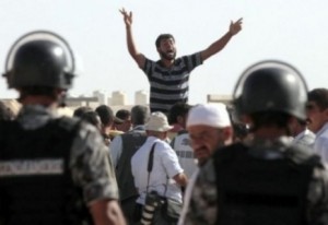 اصابة 3 افراد من الدرك في اعمال شغب بالزعتري