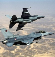 انفجارات قويه قرب جامعة العلوم والتكنولوجيا .. وأهالي الطلبه قلقون