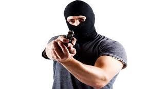 قرب "المطار": سلبوا مليونا يورو تحت تهديد السلاح