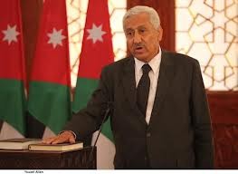 هل تقبل يا دولة الرئيس ؟؟؟