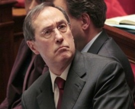 تحويلات مالية مشبوهه من الأردن إلى وزير فرنسي