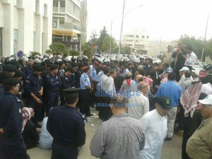 متضررو اورنج : اخذونا لحما .. ورمونا عظما