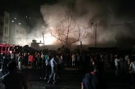 وسط البلد : 3 اصابات وحرق 22 محل و40 سيارة اطفاء في حريق هائل "فيديو