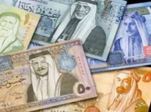 اوراق نقدية مزروه تجتاح عمان