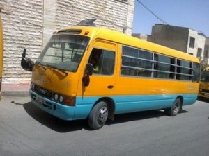 مدارس خاصة تحتجز بطاقات جلوس طلبة التوجيهي بحجة الرسوم ... والقانون لا يجيز ذلك