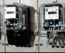 الحكومة تحدد 5 سيناريوهات لرفع أسعار الكهرباء بين 15 % و24 %