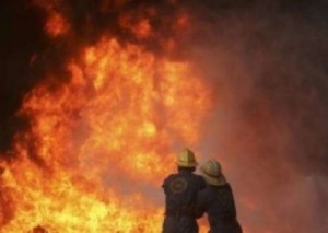 حريق يُشعل طائرة بها 200 راكب اسرائيلي