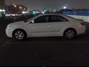 الكامري سرقت تحت تهديد السلاح