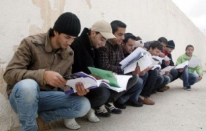 تسريب أسئلة التوجيهي في الرمثا وبيع الإجابات بنصف دينار ..