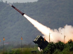 البنتاغون : ابقاء اف 16 وباتريوت في الاردن