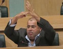 عطية يفتح النار على وزير التربية والامين العام