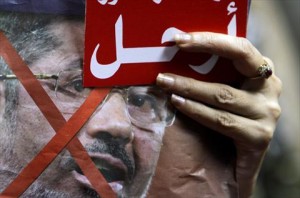 مصر تحبس أنفاسها وتحدد مستقبل "الإخوان"