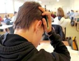 طلبة العلمي : مستوى اسئلة الرياضيات "تعجيزي"