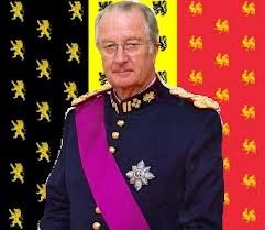 ملك بلجيكا يتنازل عن العرش