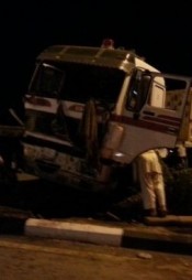 الزرقاء: إنفلات إطار شاحنة