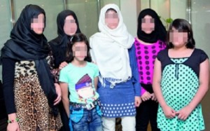 بالفيديو..طفلات اردنيات اجبرن على خلع ملابسهن..!