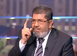 مرسي لآشتون: لا اعتراف بالانقلاب والتنحي