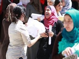 الاناث يتصدرن قائمة الاوائل في جميع فروع الثانوية العامة