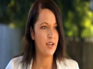 مرشحة أسترالية تعتقد أن الإسلام "بلد"