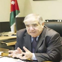 محمود : أعطينا مرونة لتحديد دوام الجامعات