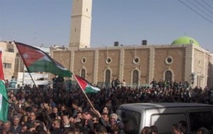 الكرك : المطالبة برحيل الحكومة لاتعديلها