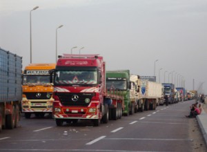 إجراءات تفتيش غير مسبوقة على الحدود الشمالية