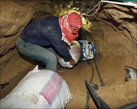 إسرائيل: تهريب الأسلحة من الأردن بدلاً من سيناء المصرية