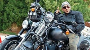 يدير أعماله من داخل السجن.. من هو العراقي الذي أغرق لبنانيين بإندونيسيا!