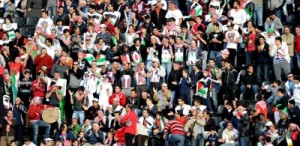 33 الف فرنك سويسري غرامة على اتحاد الكرة بسبب جمهور ستاد الملك عبد الله !!