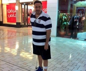 جورج وسوف يظهر في صورة جديدة مع عكازه