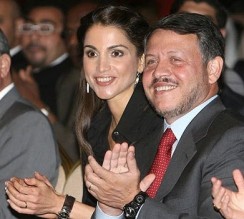 الملكة رانيا: طاولة العشاء تجمع عائلتنا (بمزح وهوشات)