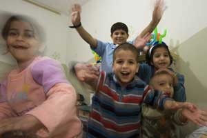 تعرض ثلاثة اطفال في قرى الاطفال ( S O S ) لاعتداءات جسدية من قبل مشرفين